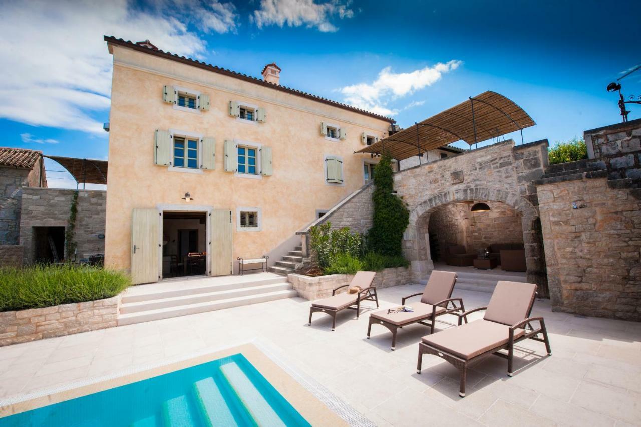 Villa Tona Višnjan Eksteriør billede